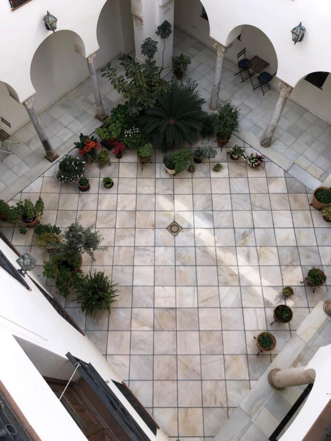 Appartamento Penthouse In The Historic District Cordova Esterno foto